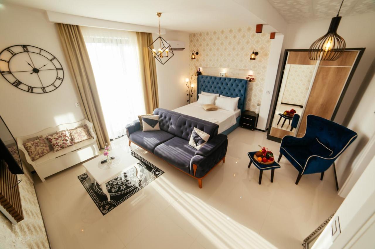 Hotel Platinum Ulcinj Bagian luar foto